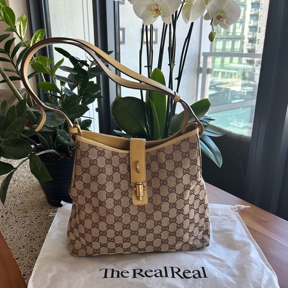 Gucci Handbags - GG🤎Canvas Piston Lock Shoulder Bag